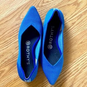 Blue Rothy’s flats size 6 (UK 36)